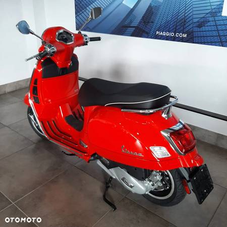 Vespa GTS - 2