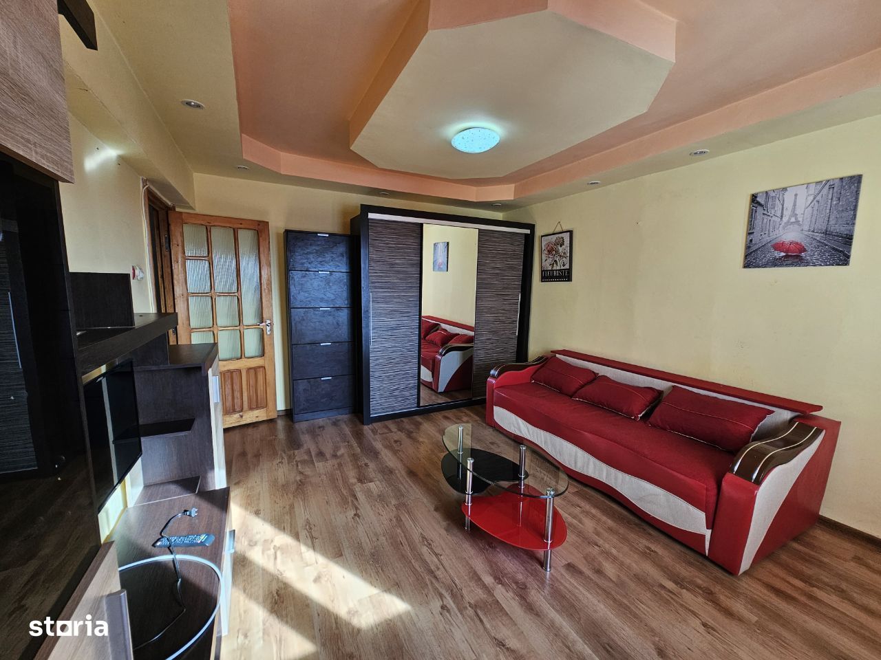 Apartament cu o camera, B-dul Roman Musat, mobilat, utilat