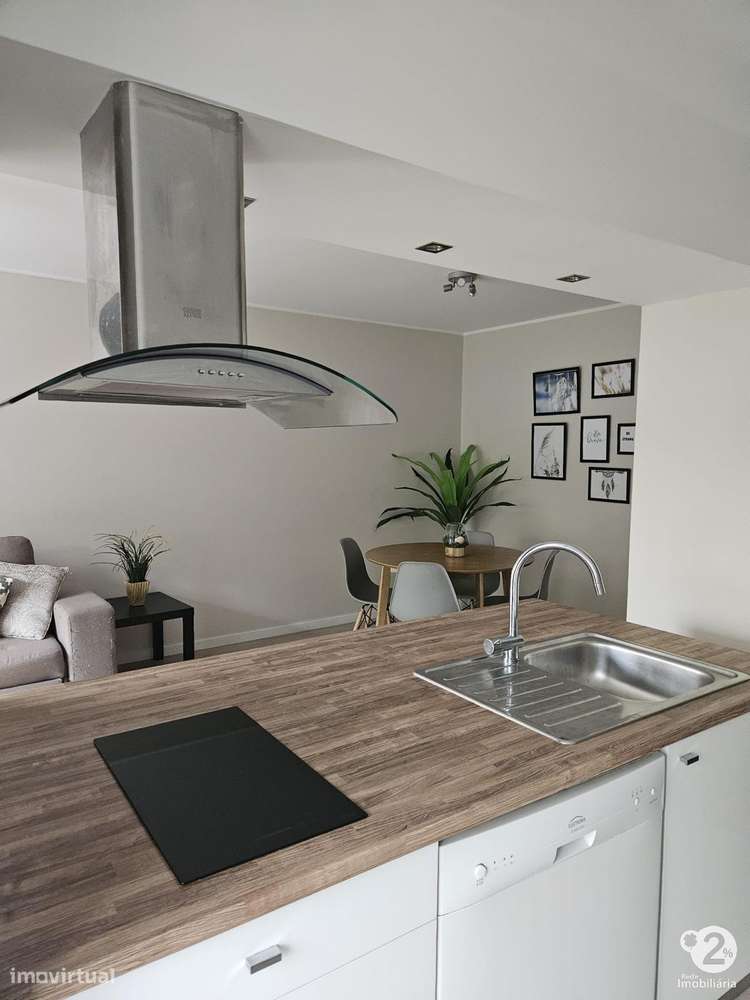 Apartamento T2 em São Mamede Infesta-5