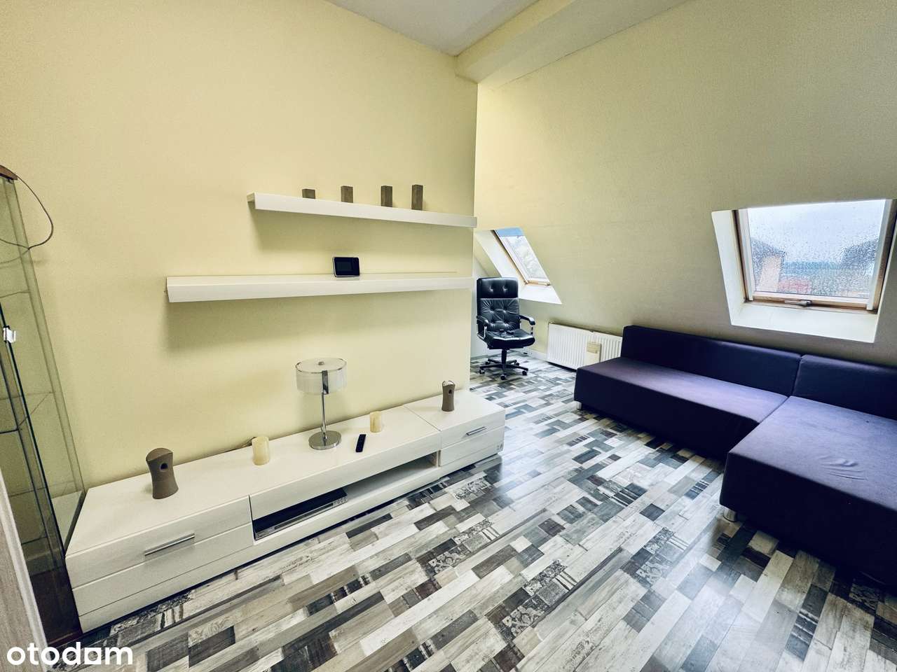 Mieszkanie z klimatem! balkon, sauna, osobna kuchnia – Sobótka-5