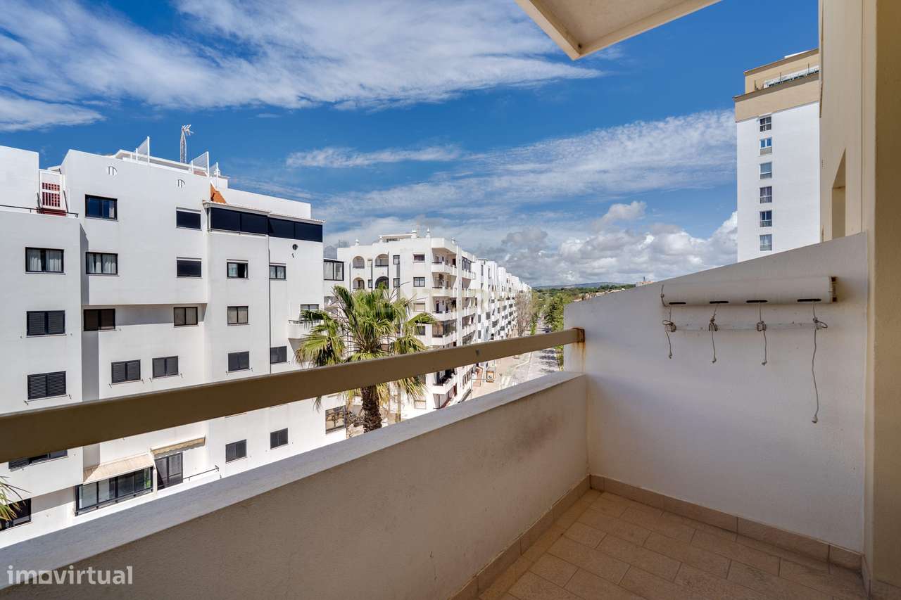 Apartamento T3 a 300m da Praia em Quarteira-5