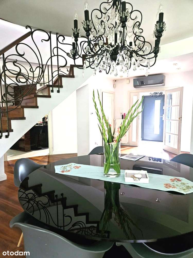 Wyjątkowy dom z prywatnym SPA – 228 m² luksusu w zielonej okolicy !!!-7