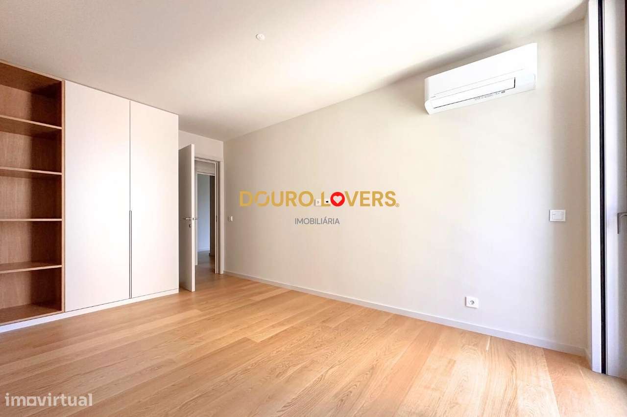 Apartamento T4 nos Jardins d’Arrábida, Vila Nova de Gaia-9