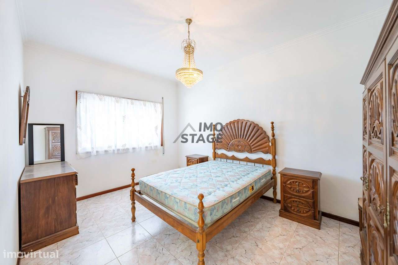 Moradia Térrea com Terreno 1.200m2 Excelente Oportunidade em Espinho-19