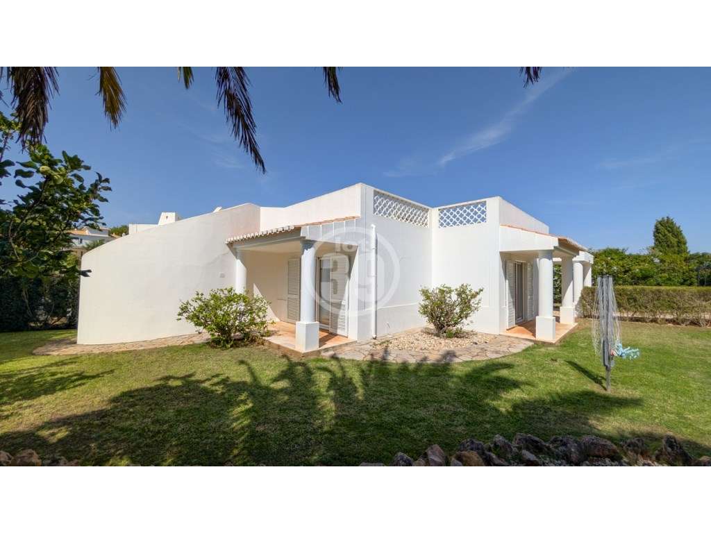 Moradia T3 Totalmente Remodelada - Resort Clube Albufeira-11