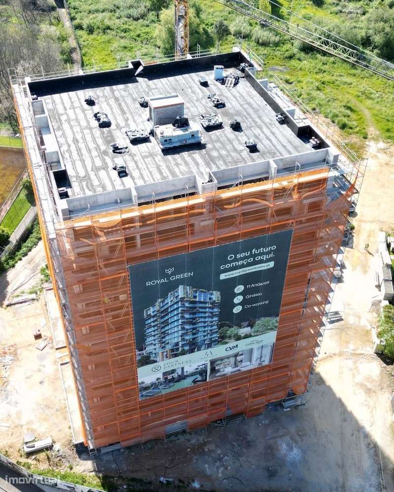 T2 Novo c/ Lugar de Garagem em Mafamude (Gaiashopping) - Grande imagem: 3/26