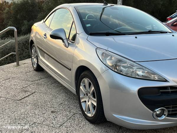 Peugeot 207 CC 1.6 HDi FAP Sport - 5