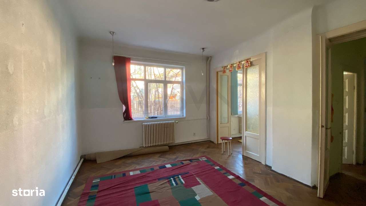 Casa de vanzare Vatra Luminoasa 6 camere - Imagine principală: 5/15