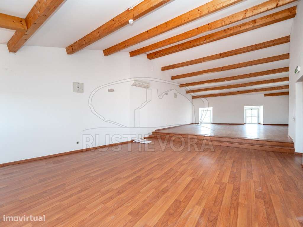 Prédio para comércio e serviços - Grande imagem: 4/60