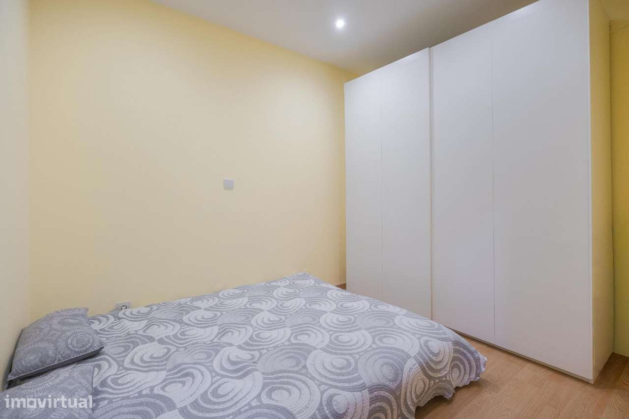 Andar Moradia T3 – Rés do Chão Totalmente Remodelado-8