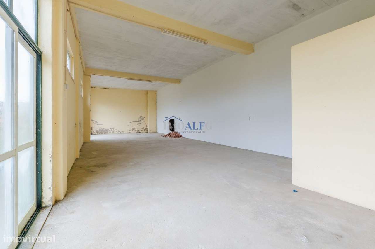 Moradia T7 com terreno perto de Vila Franca de Xira-50