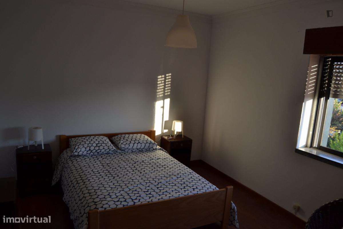 Quarto - localizado em Lisbon - Grande imagem: 4/9