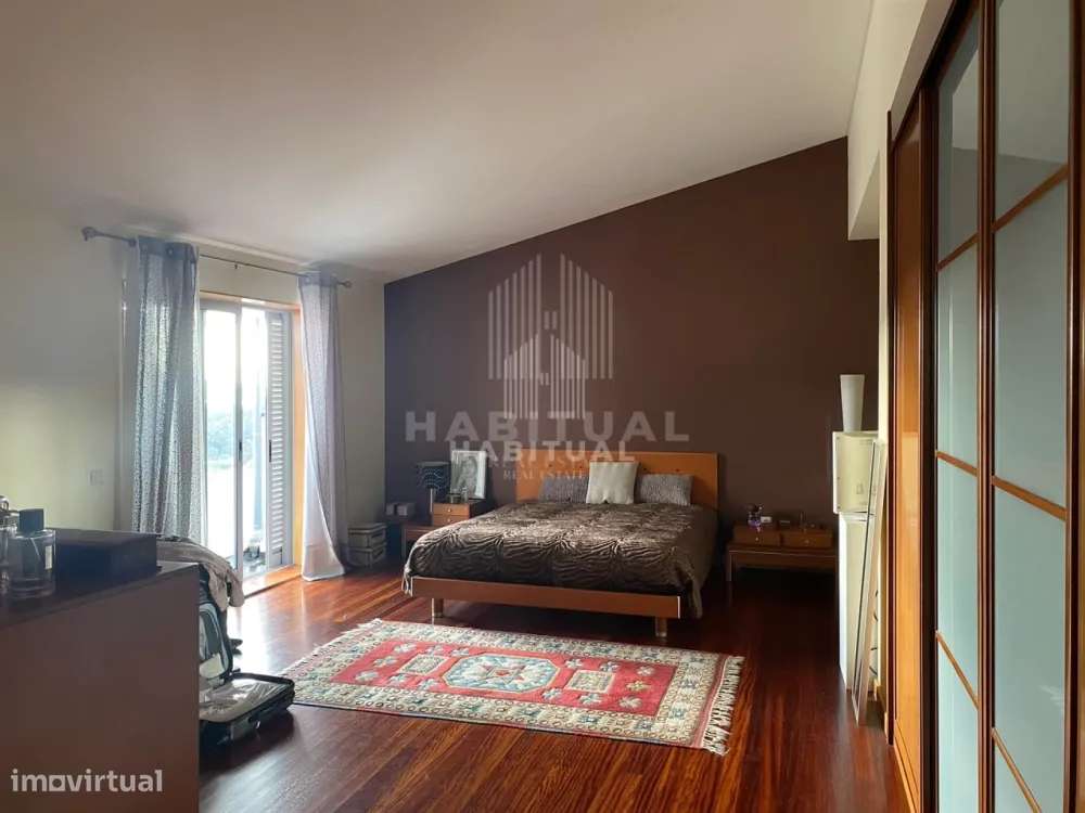 MORADIA T4 EM VILA NOVA DE CERVEIRA COM PISCINA - Grande imagem: 4/17