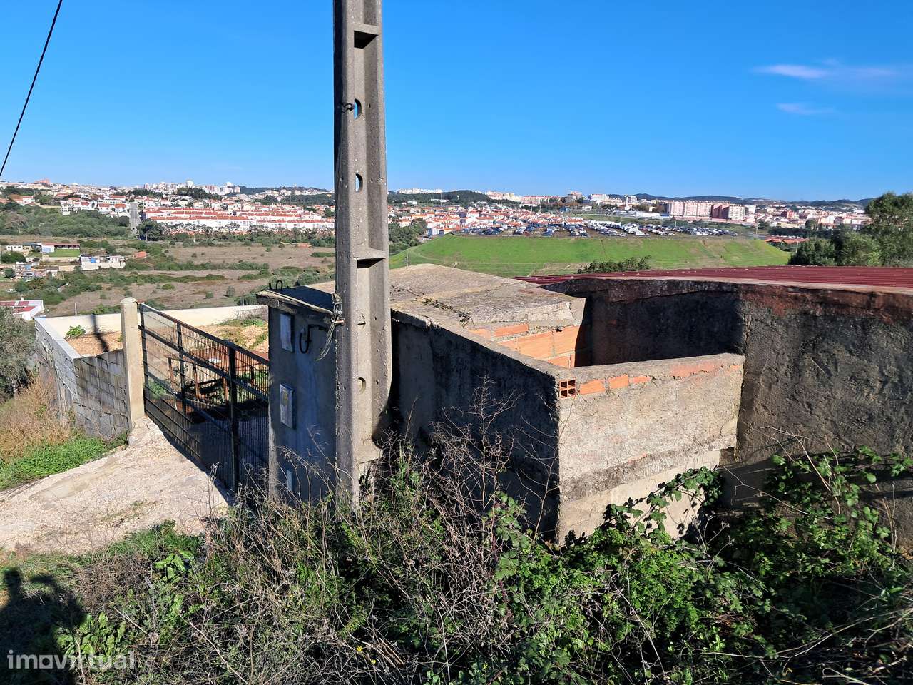 Terreno Urbano com vista deslumbrante em Sintra. - Grande imagem: 4/23