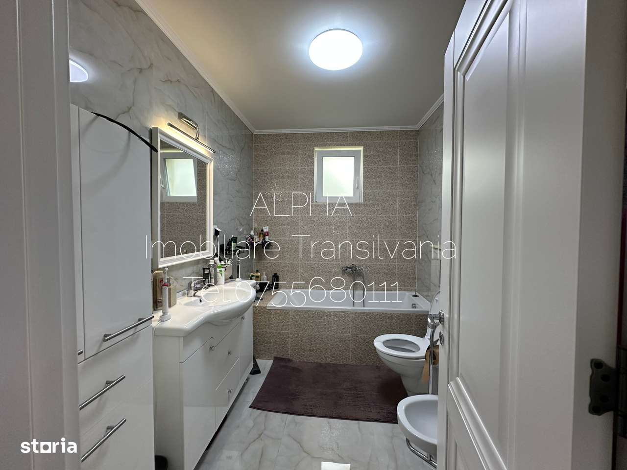 Casă parter cu arhitectura moderna în zona Bradet/Coada Lacului - Imagine principală: 5/9