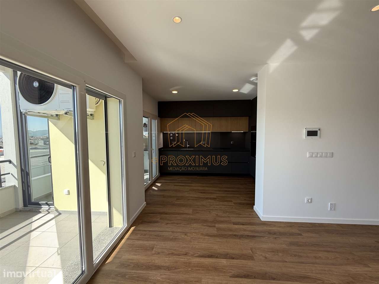 Apartamento T3 novo c/ garagem– Tavarede-7