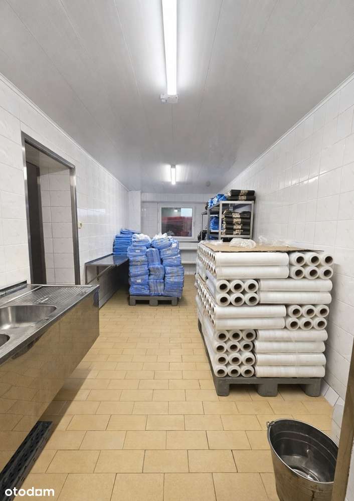 Polecamy czynny zakład rozbioru drobiu plus hostel!-5