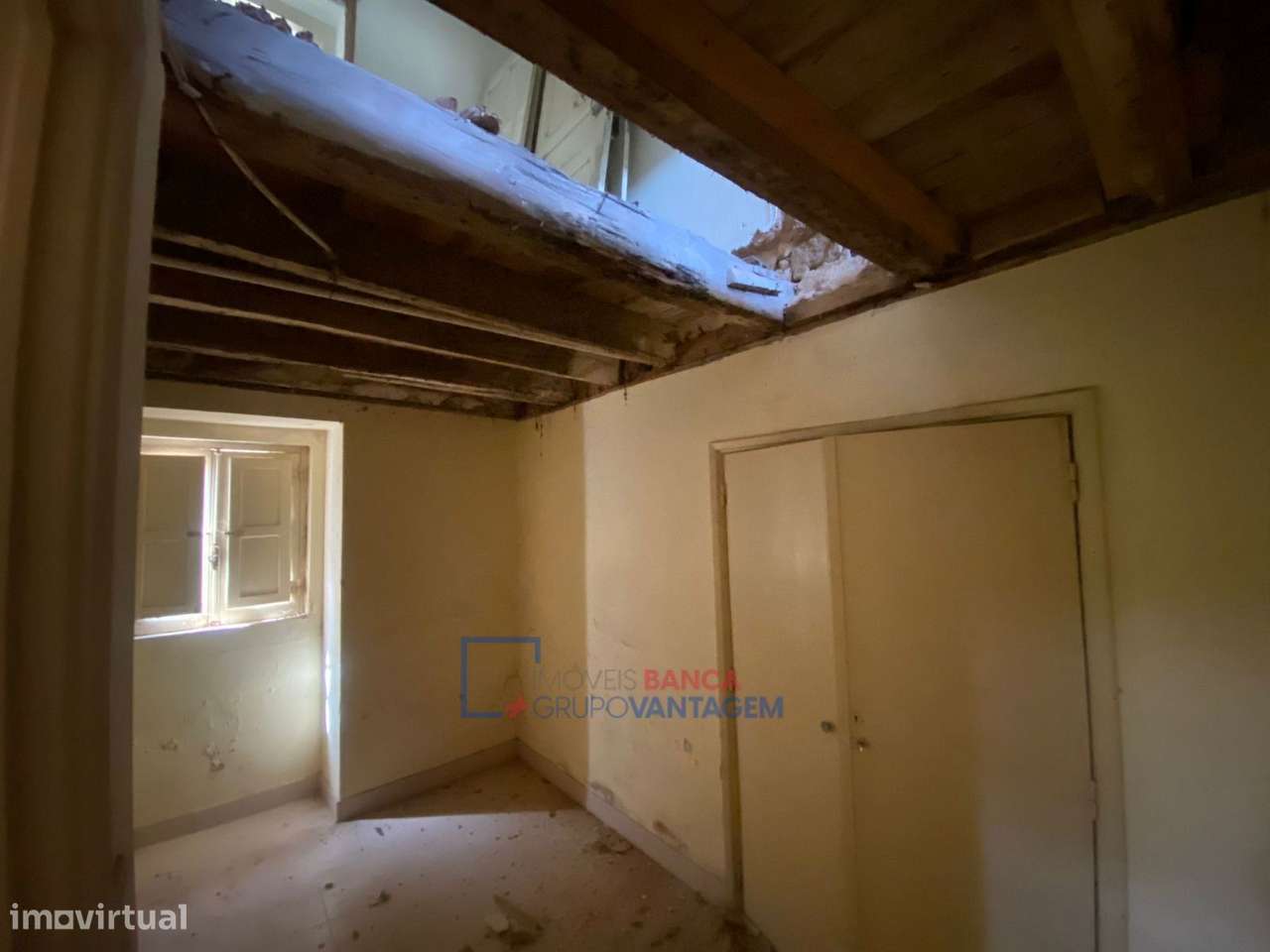 Casa em União Das Freguesias De Casais E Alviobeira - Grande imagem: 5/11