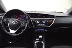 Toyota Auris 2.0 D-4D Prestige - 24