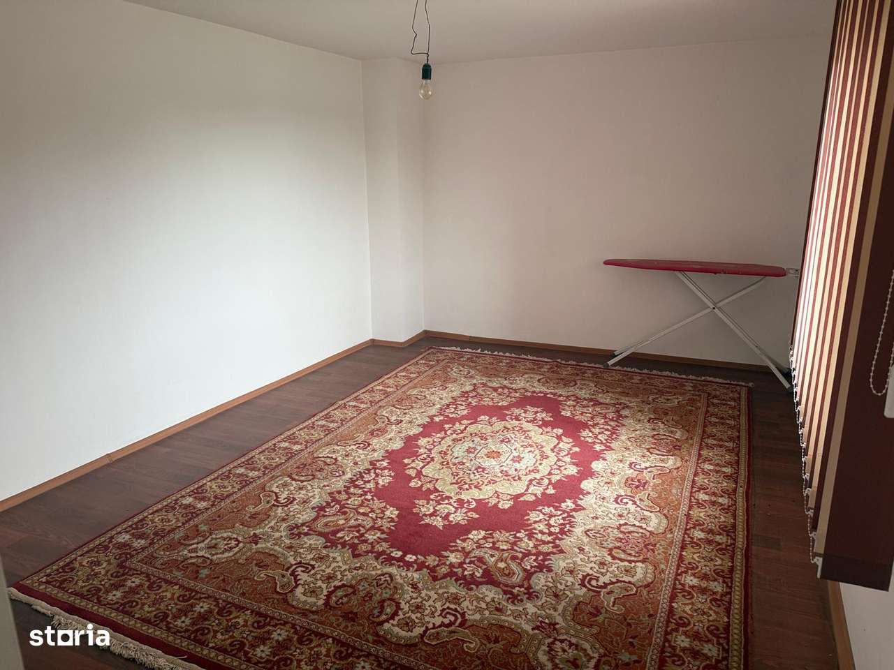 Vanzare 2 corpuri casa, 5 camere, Teis, Sotanga, Dambovita-15