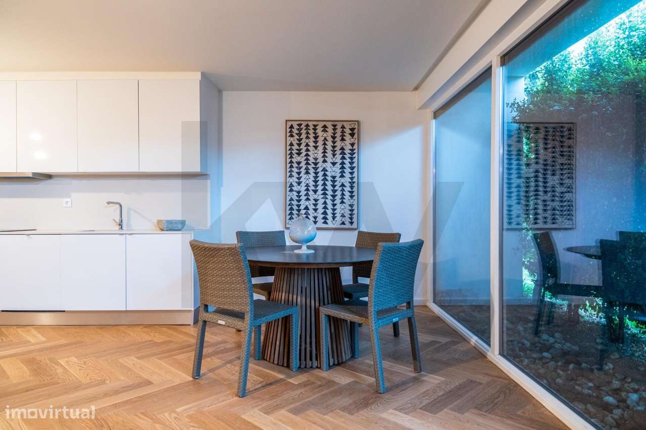 Charmoso Apartamento T2 no Estoril a 5 minutos a pé da praia-15