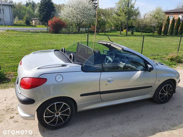 Peugeot 206 CC 1.6 - 6