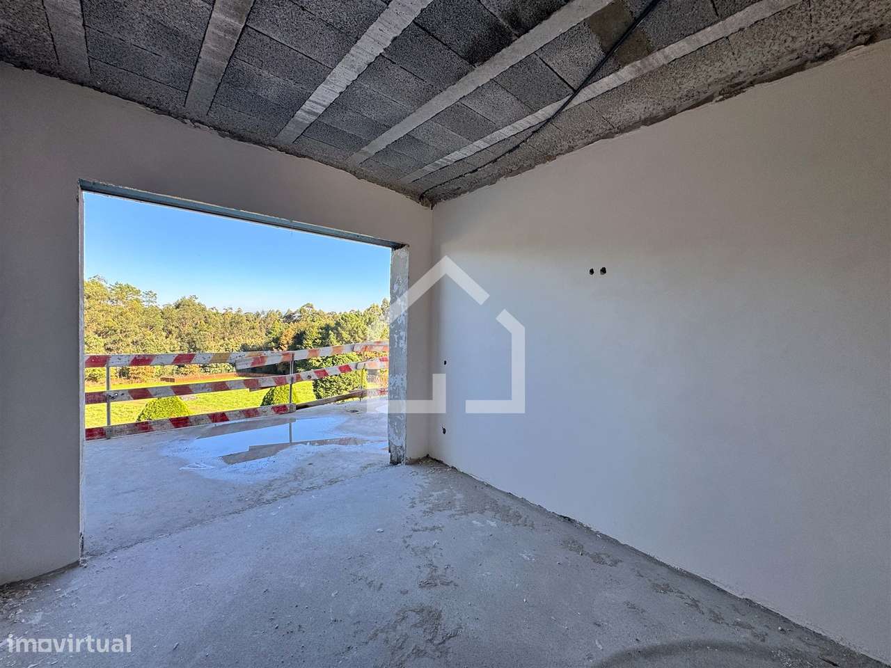 T2 com Terraço NOVO - Argoncilhe-9