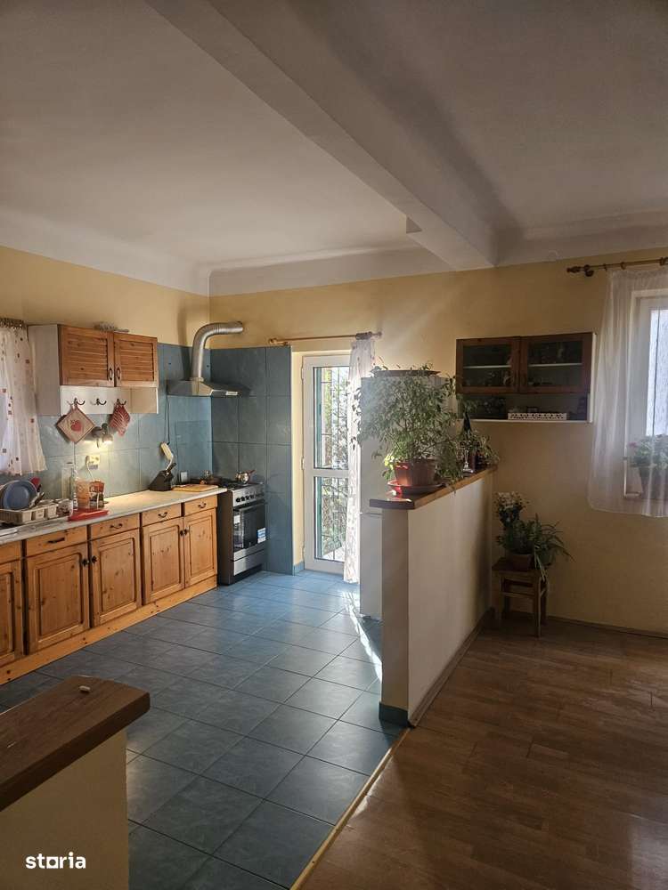 Casă 5 camere, teren 352mp, Andrei Mureșanu-6