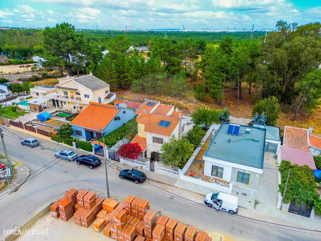 Moradia Isolada no Pinhal do General - Fernão Ferro-1