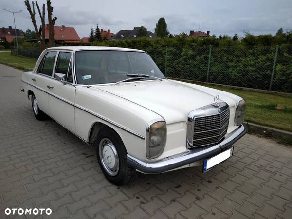 Mercedes-Benz Inny - 1