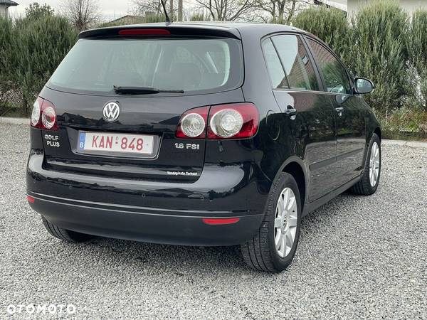 Volkswagen Golf Plus - 12