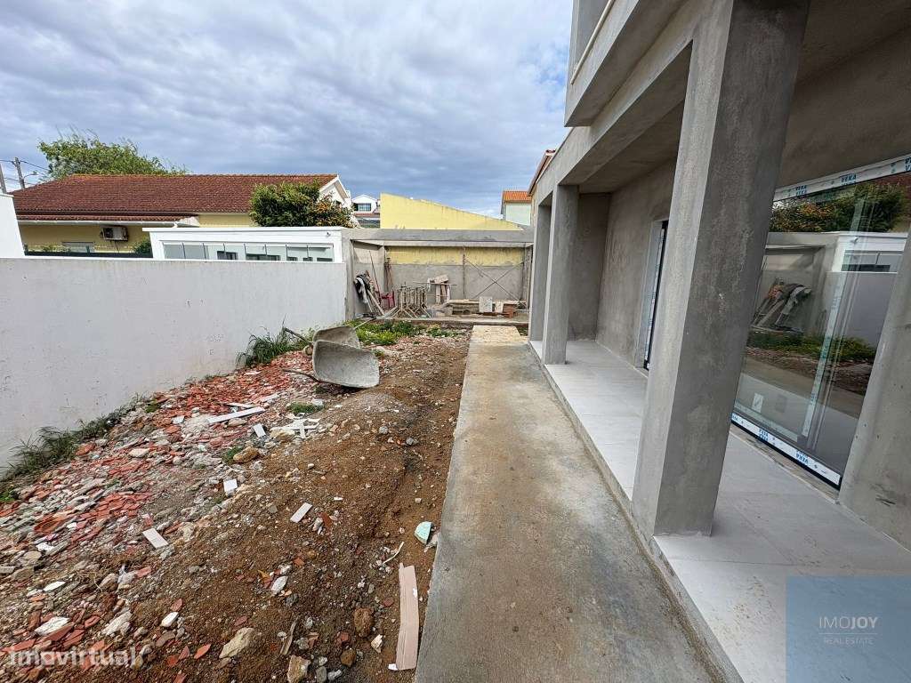 Moradia T3+1 na Abóboda-27