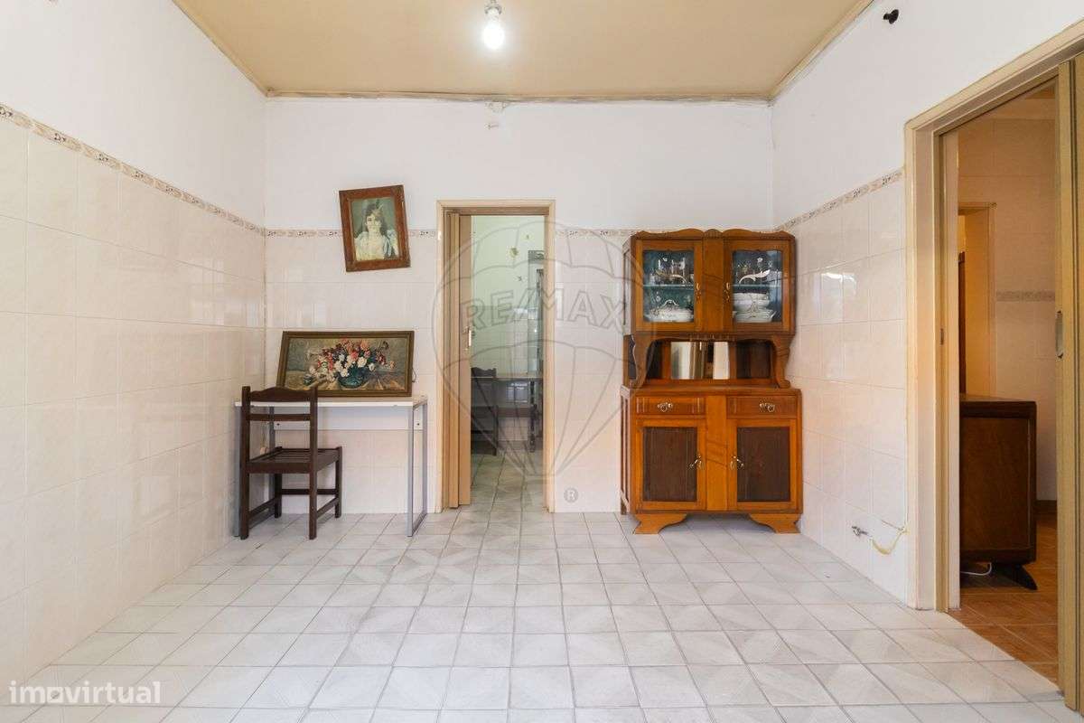 Moradia T2 para venda - Grande imagem: 2/24