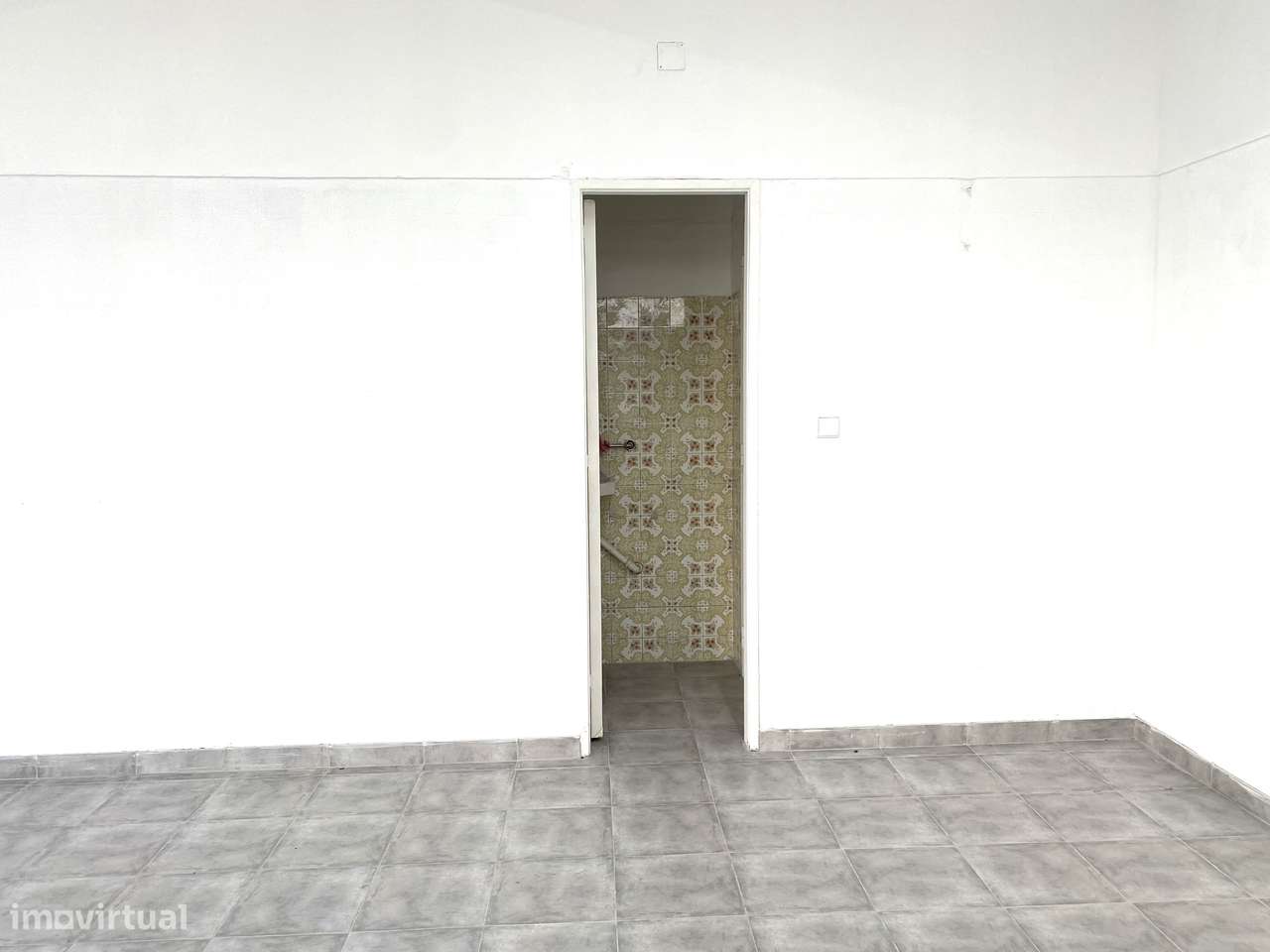 Espaço Comercial na Falagueira-Venda Nova - Grande imagem: 4/8