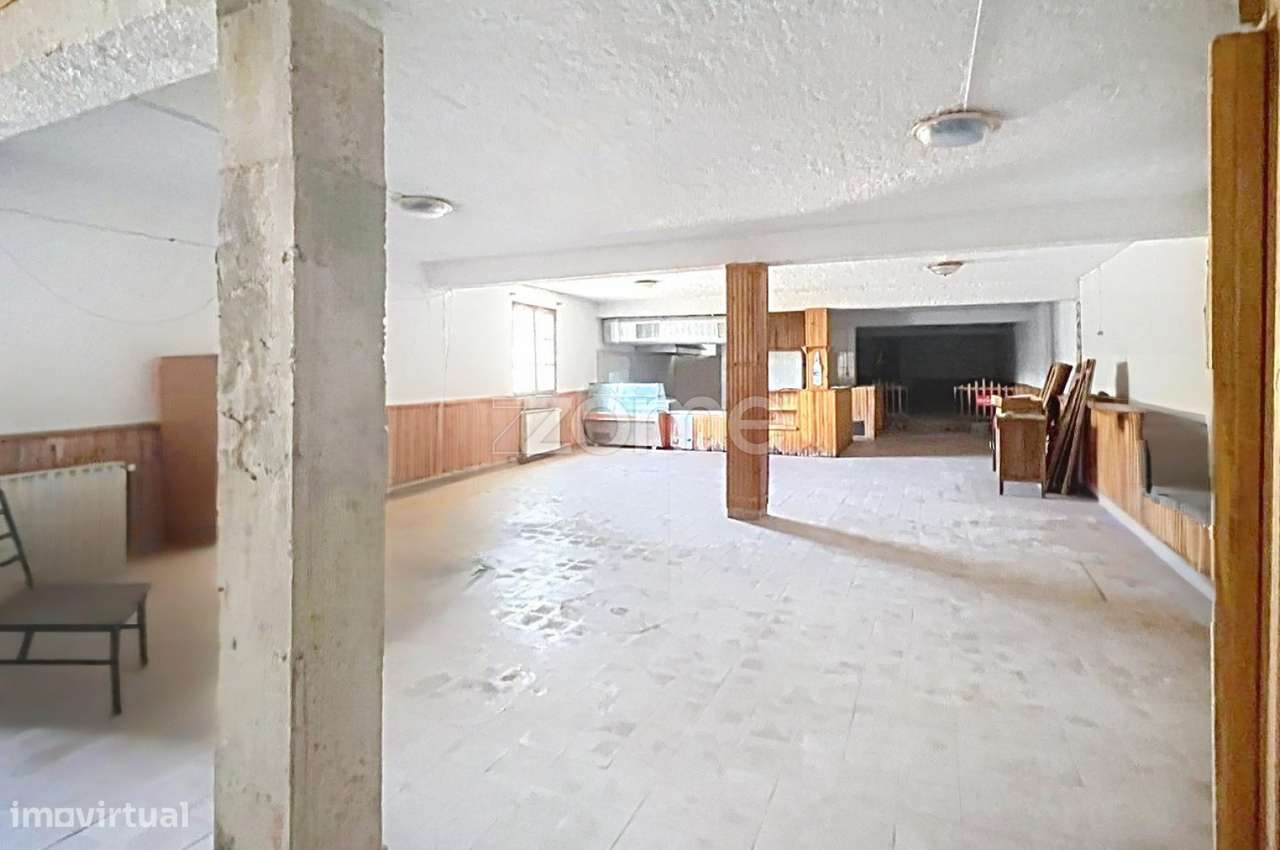 Moradia com Grande Potencial na Vila de Pampilhosa da Serra.-20