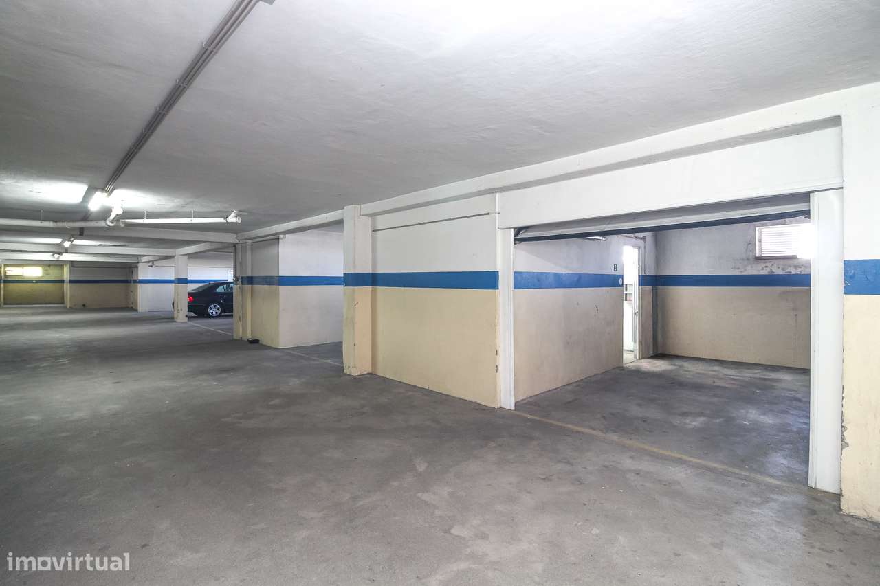 T2 com Box Fechada em Fânzeres-21
