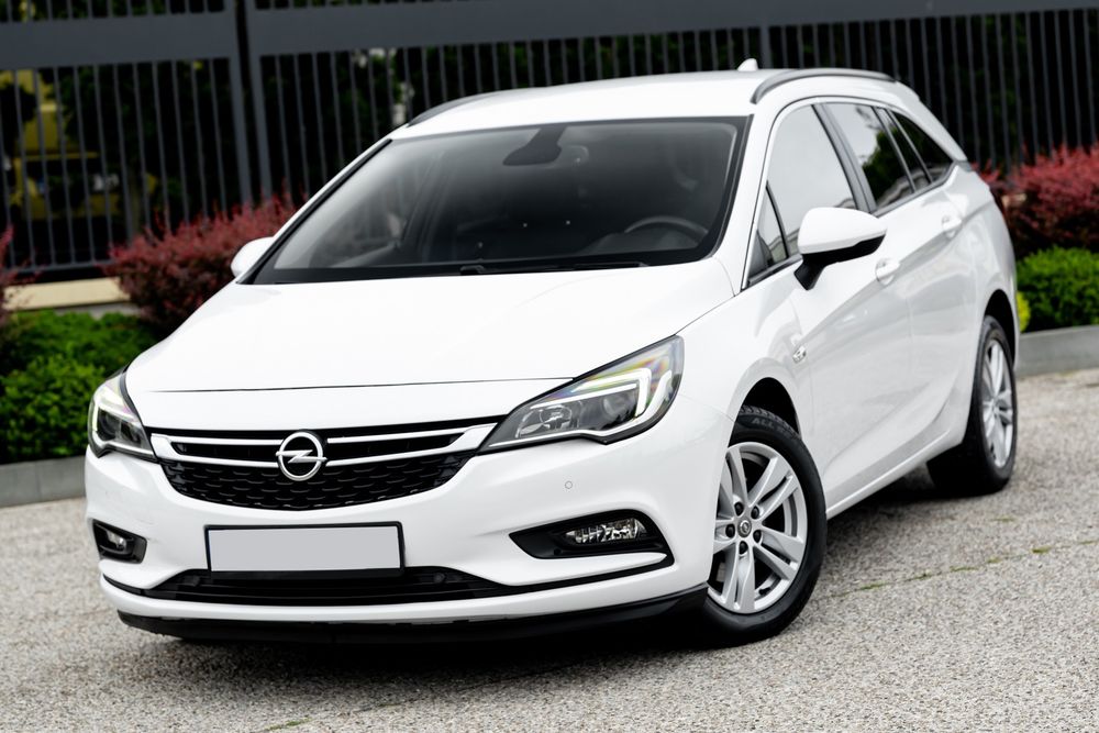 Opel Astra K (2015-2021) 1.6 D Automatik ON 2017