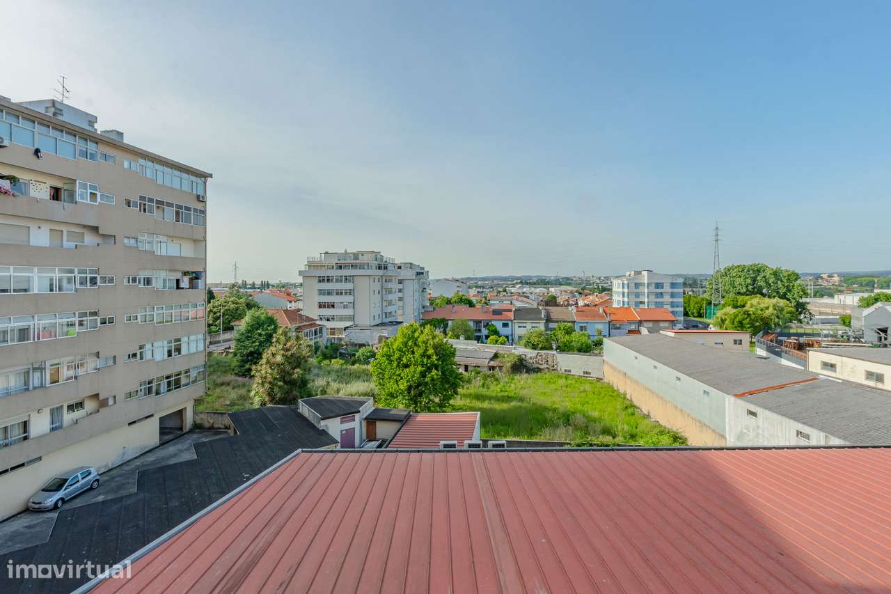 Apartamento T2 Padrão da Légua-31