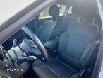 Renault Megane 1.5 Blue dCi Zen - 12