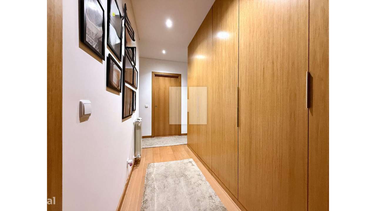 Apartamento T3 c/ Garagem-18