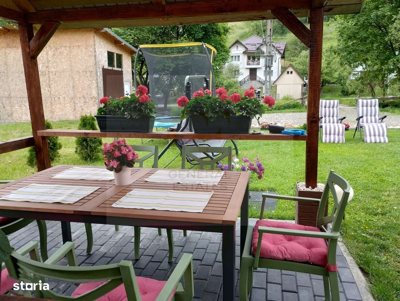 Casă de poveste în Moieciu de Sus - Imagine principală: 3/17