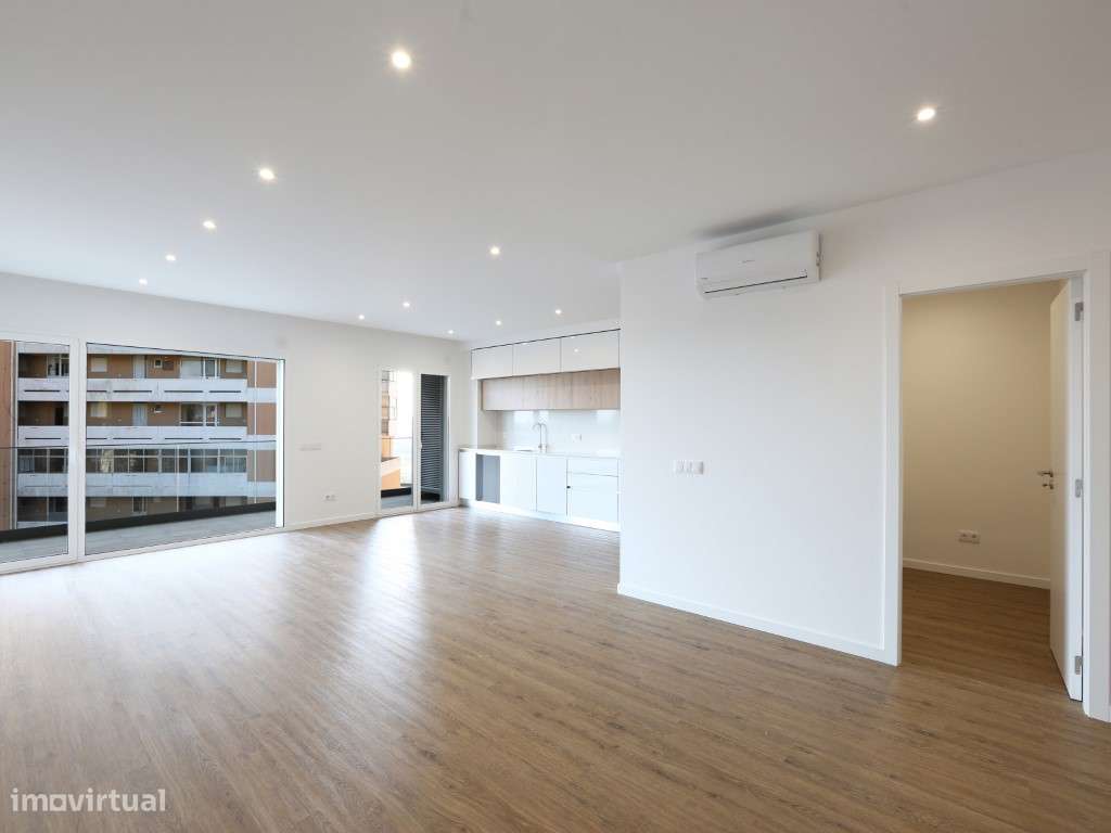 Apartamento T3 Espaçoso com Varanda e Vista Mar | Brisa do Atlântico - Grande imagem: 5/30