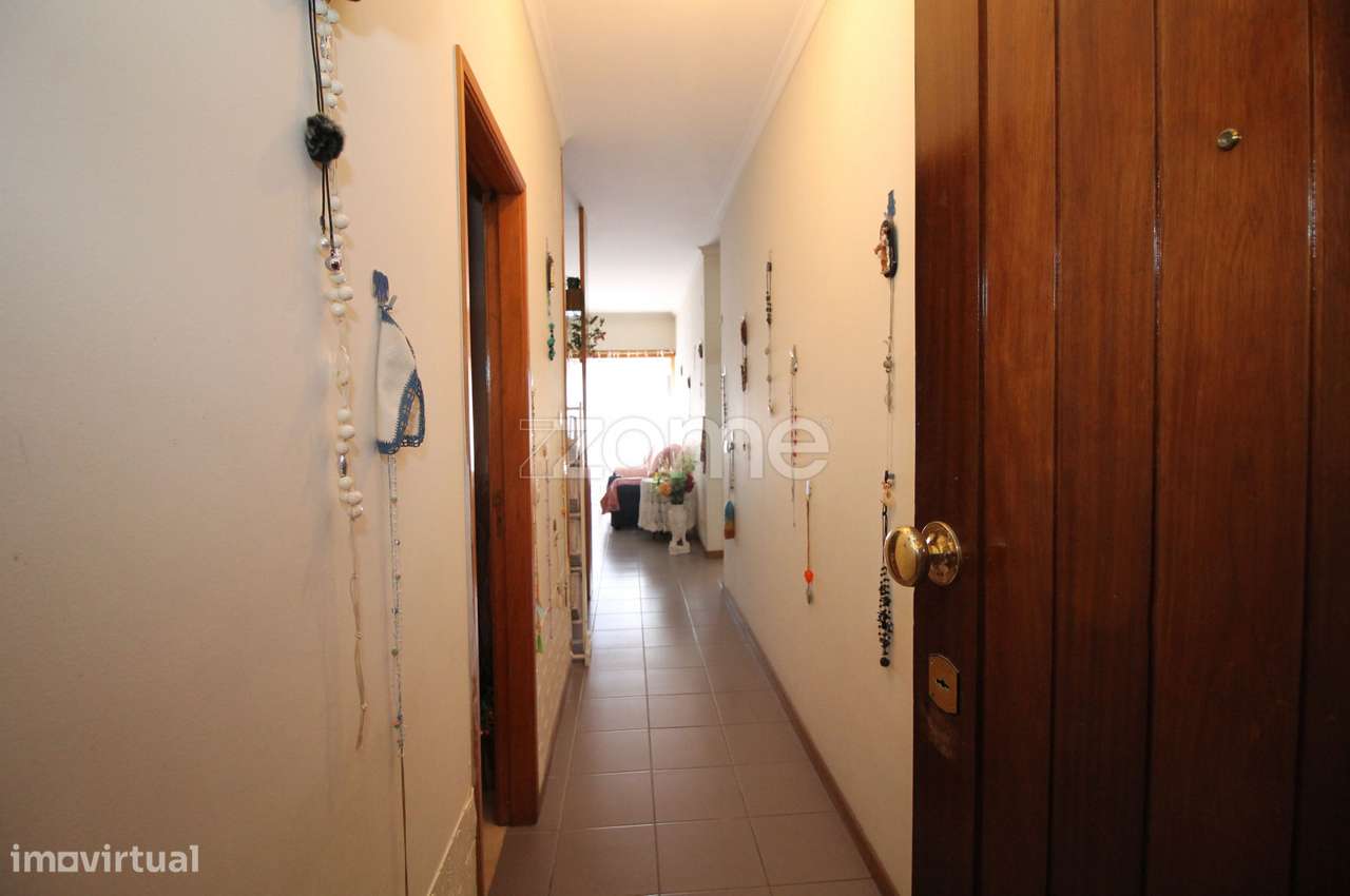 Apartamento T1+1 Junto ao Bragaparque - Grande imagem: 2/27