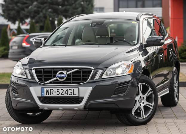 Volvo XC 60 D4 R-Design Summum - 5