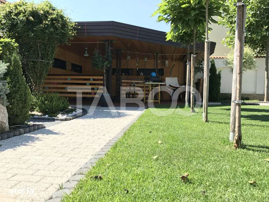 Casa de inchiriat Selimbar si casa oaspeti curte 1000 mp energie verde - Imagine principală: 5/7
