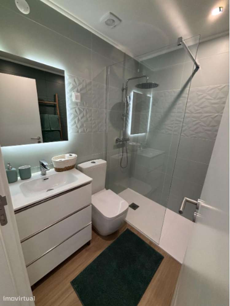 Quarto - localizado em Peniche - Grande imagem: 5/9