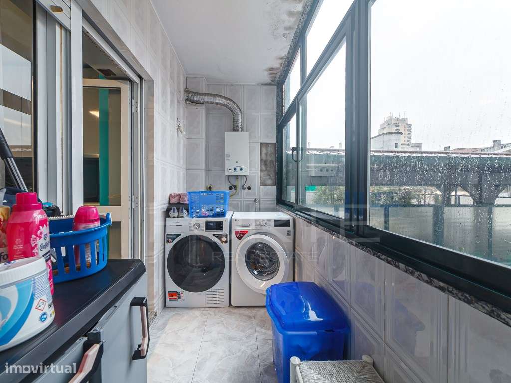 Apartamento T2 em São João da Madeira-10