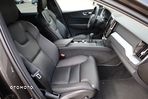 Volvo XC 60 D3 Momentum Pro - 22