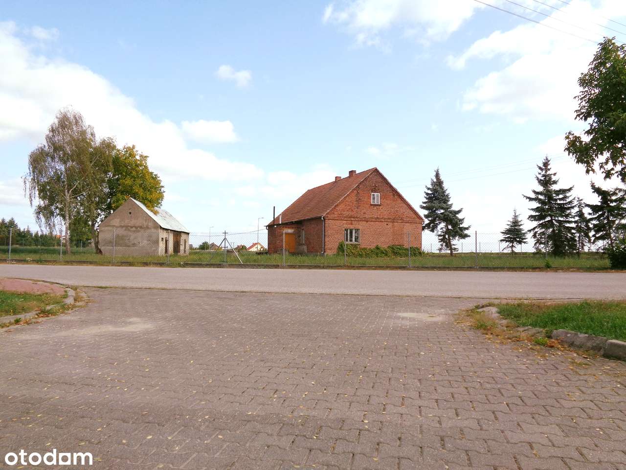 Gmina Ślesin – Dom w sąsiedztwie jeziora-16