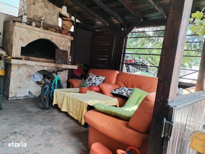Vila 5 camere cu piscina,teren 618mp,constr.2011,Colentina-Andronache-17